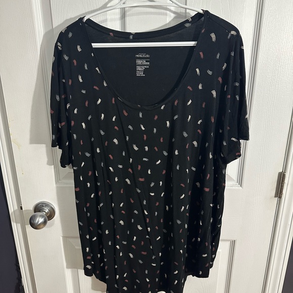 ❤️ 3/30$ Dressy scoop neck t-shirt with paint brush pattern - Picture 1 of 3